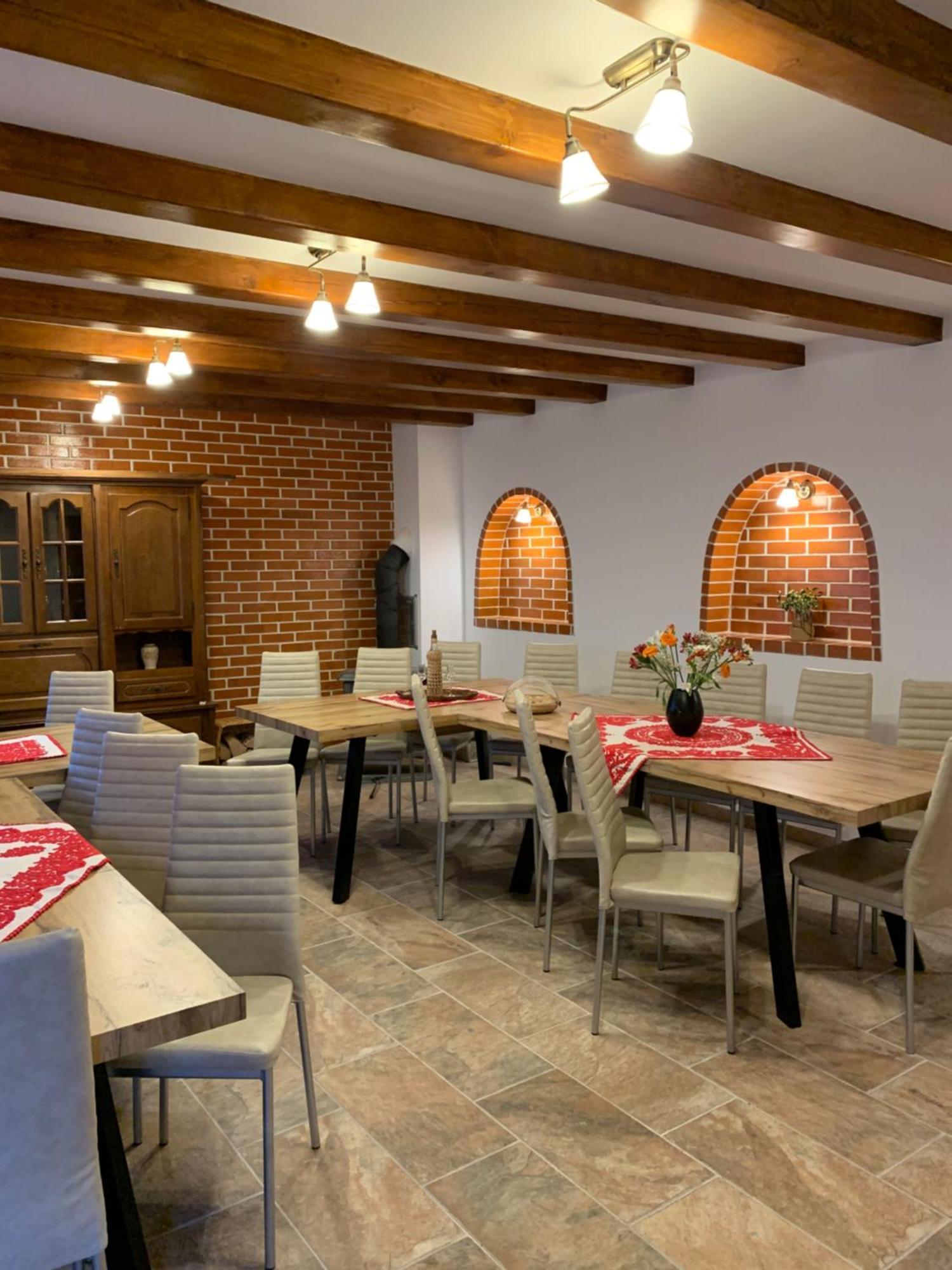 Casa Lenke Hotel Négyfalu Kültér fotó